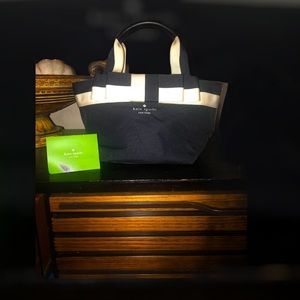 | Kate Spade Barrow Street Bow Tote